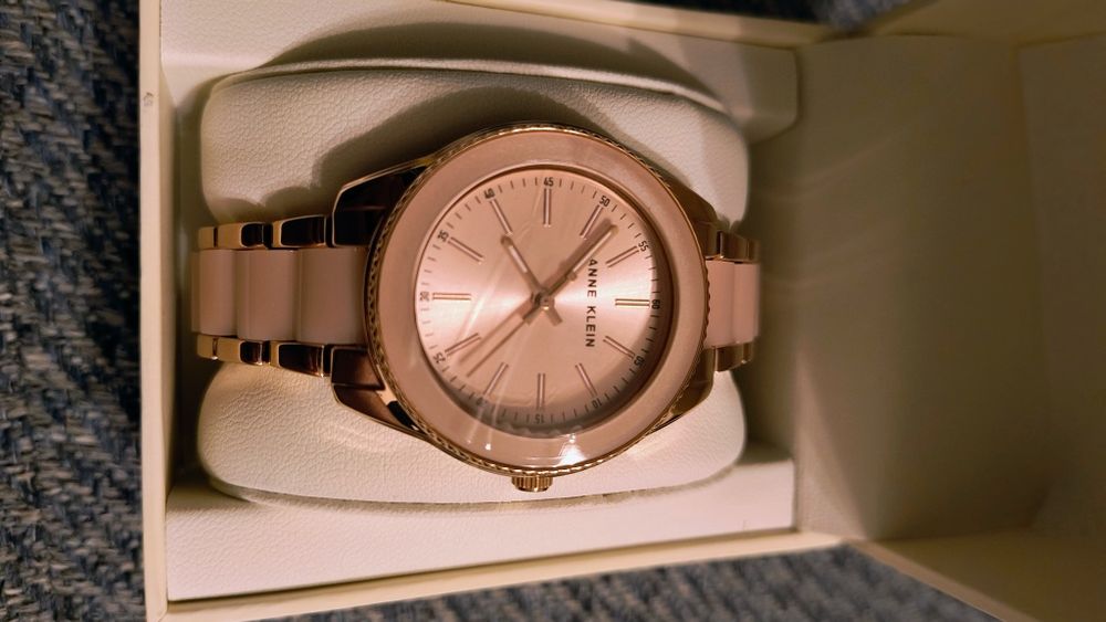 Zegarek damski  Anne Klein
