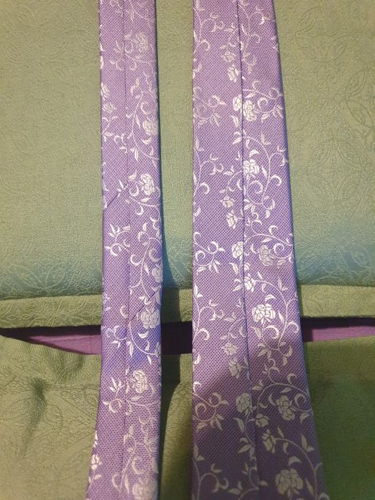 Krawat męski kwiaty