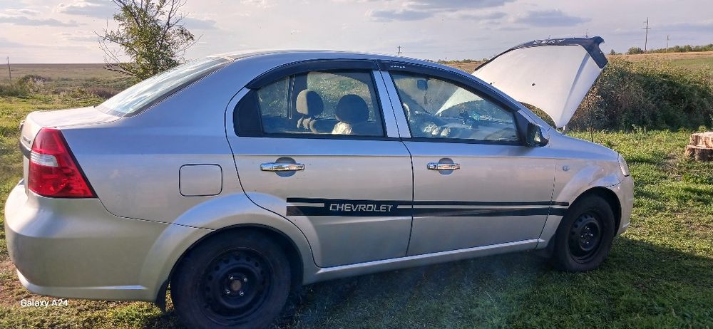 Шевроле авео гарний стан