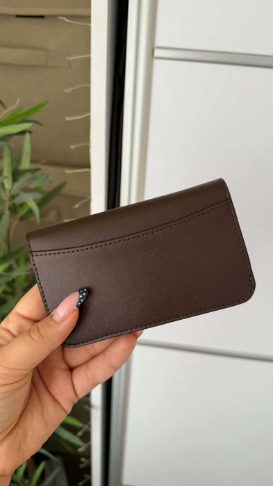 Mały brązowy elegancki portfel/etui na karty z logo Coach
