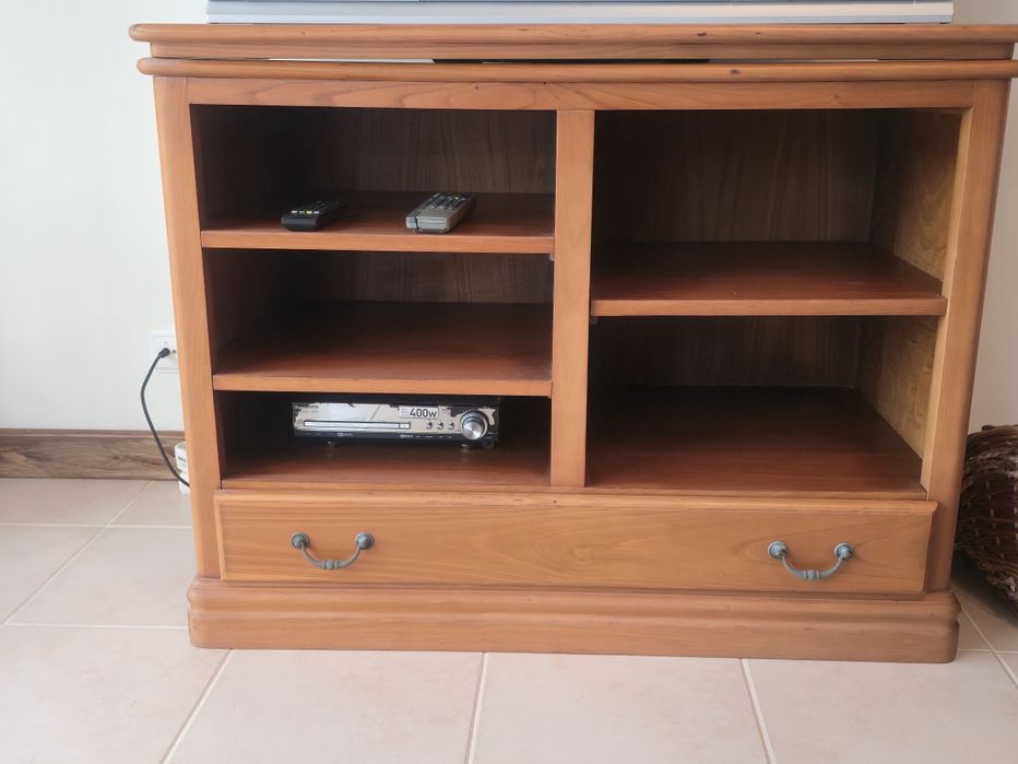 Movel de TV em Madeira