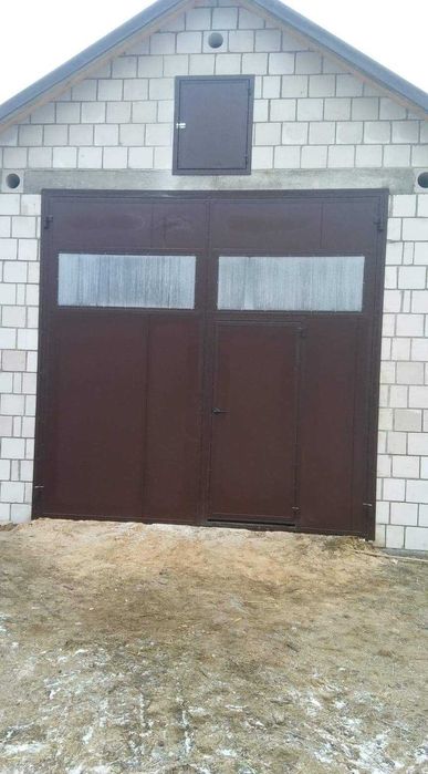 Drzwi do garażu i budynków gospodarczych