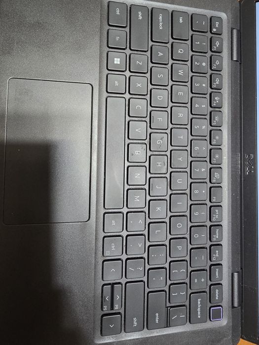 Laptop Dell Latitude 7320