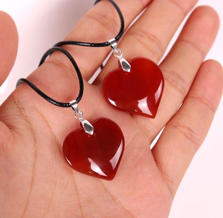 Новий кулон натуральний камінь