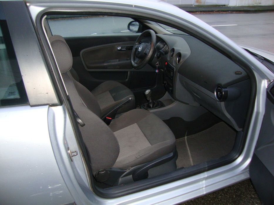 Seat ibiza comercial 1.4 tdi