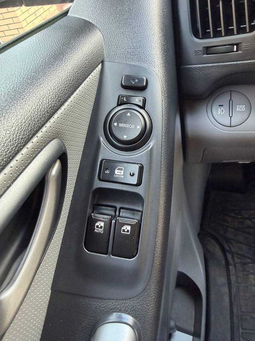 Hyundai Grand Starex 2017 VIN KMJWA37KBHU897038 фото оголошення 16 з 21