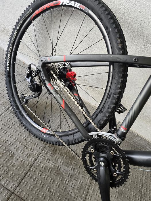 Rockrider 540 - tamanho L
Roda 27.5
Quadro L

Custou 449€
