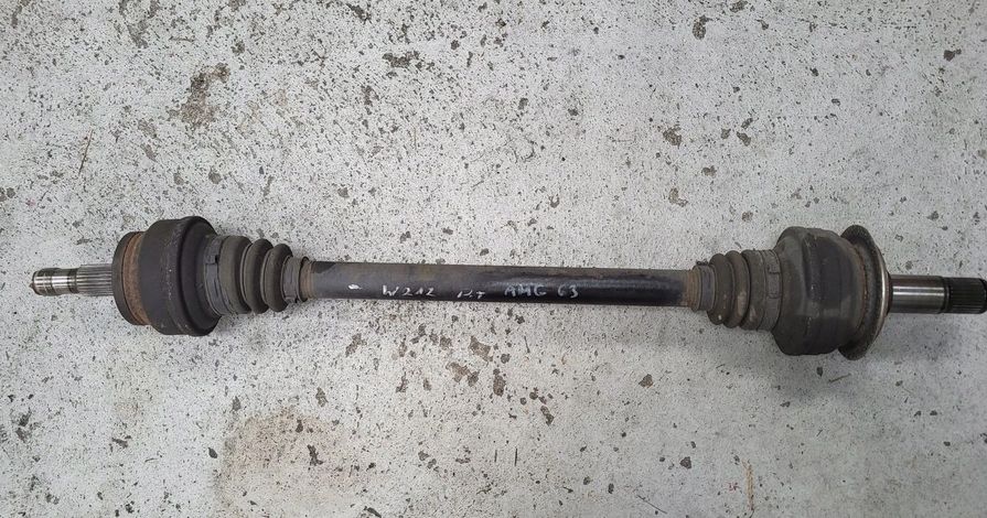 półoś prawy tył mercedes w212 lift e-klasa amg63