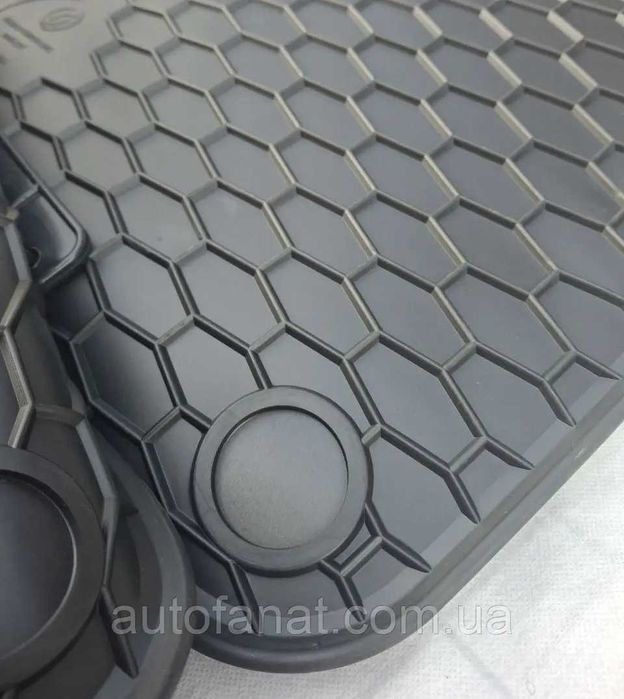 Audi e-tron | Коврики в салон Ауді | Килимки в авто | Резинові, Чехія