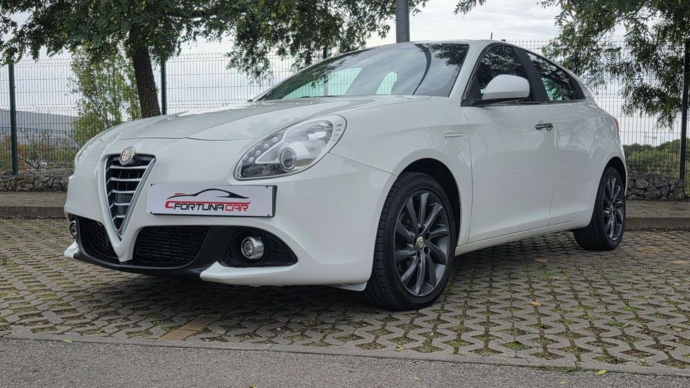 Alfa Romeo Giulietta 1.6 JTDM Distinctive J18