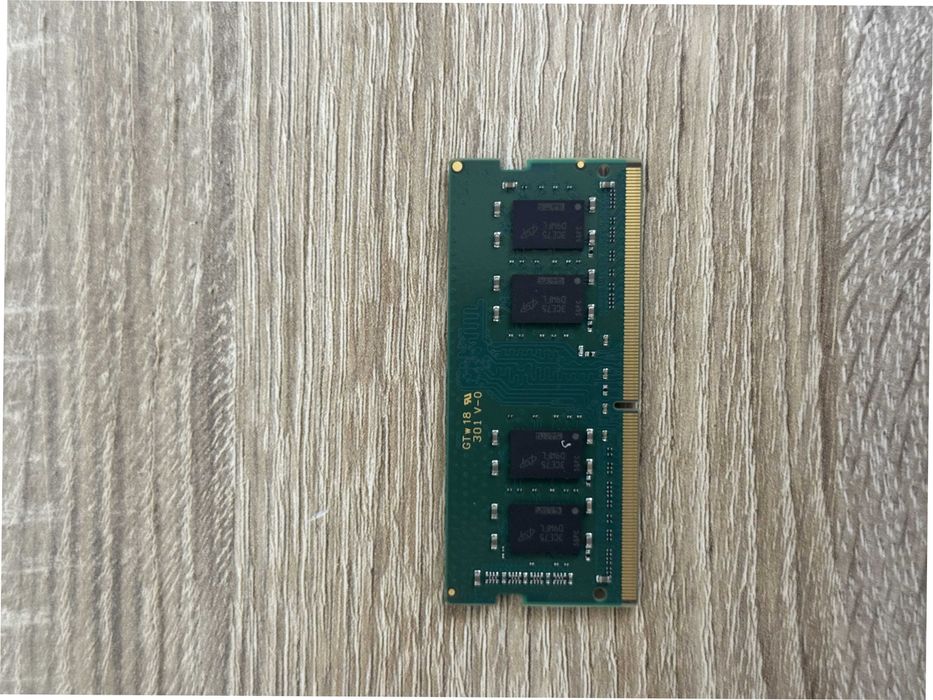 Оперативна пам'ять Crucial 16GB (2x8GB) DDR4-2400 CL17 SODIMM Kit