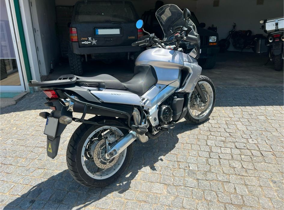 Peças aprilia caponord 1000 etv