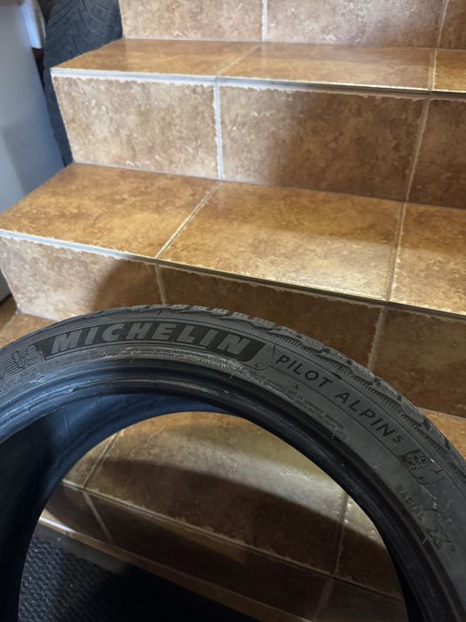 Michelin Pilot Alpin 5 225/40 R18 2022r.