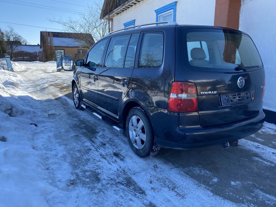 Volkswagen Touran 1.9 tdi 2004 рік Нерозмитнений