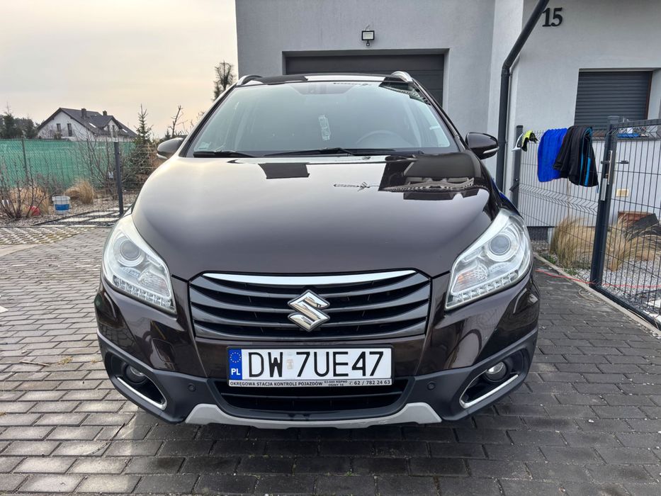Suzuki S-Cross