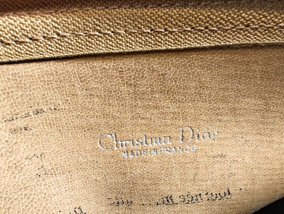 сумка Honeycomb Crossbody от Christian Dior