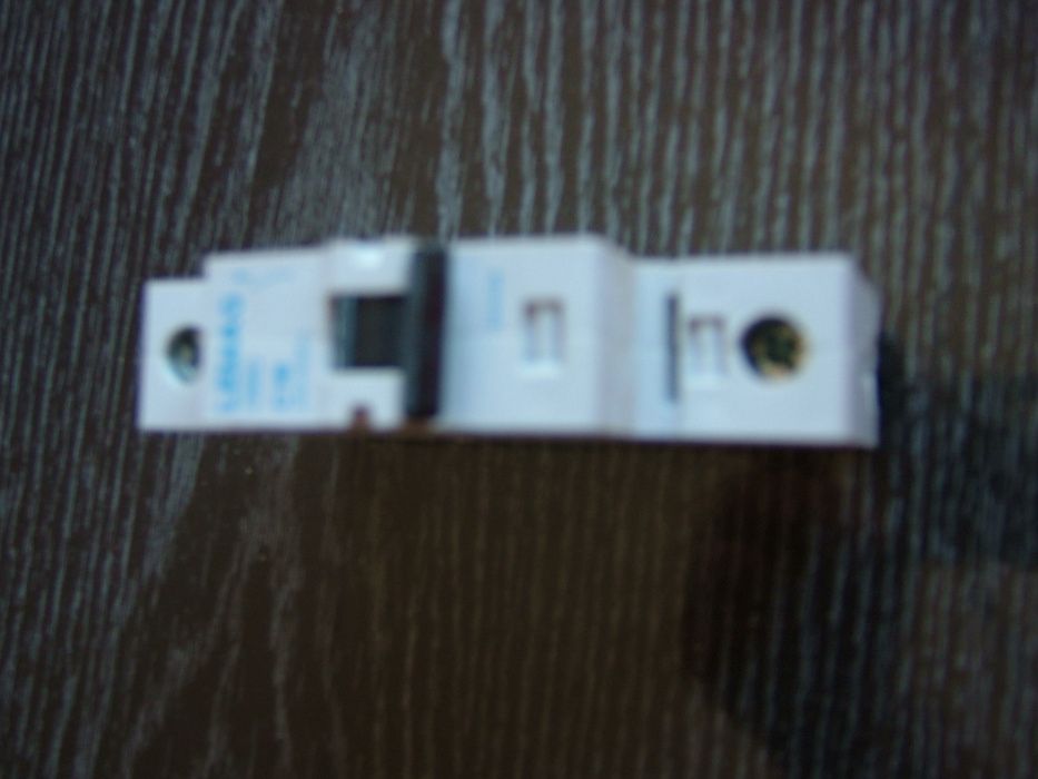 Dijuntor electrico