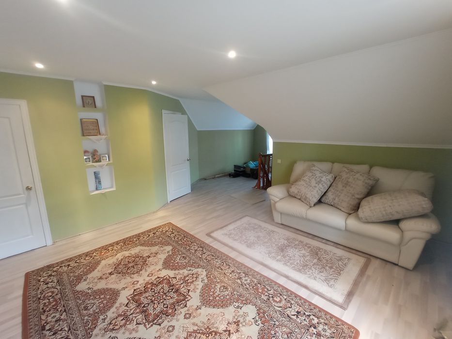 Продаю дачний будинок