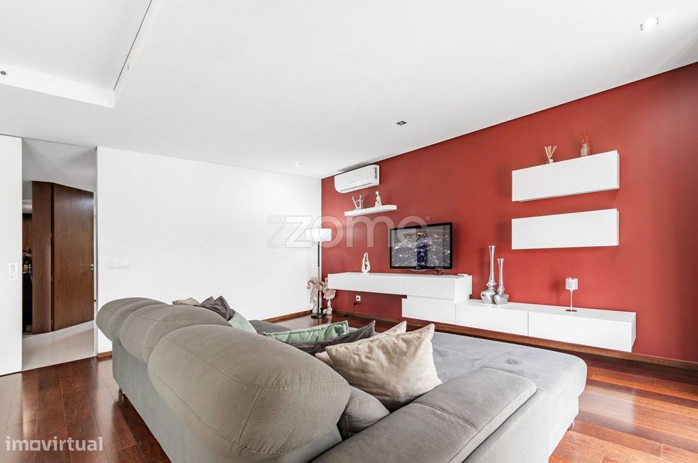 Moradia T3 Banda em Priscos, Braga