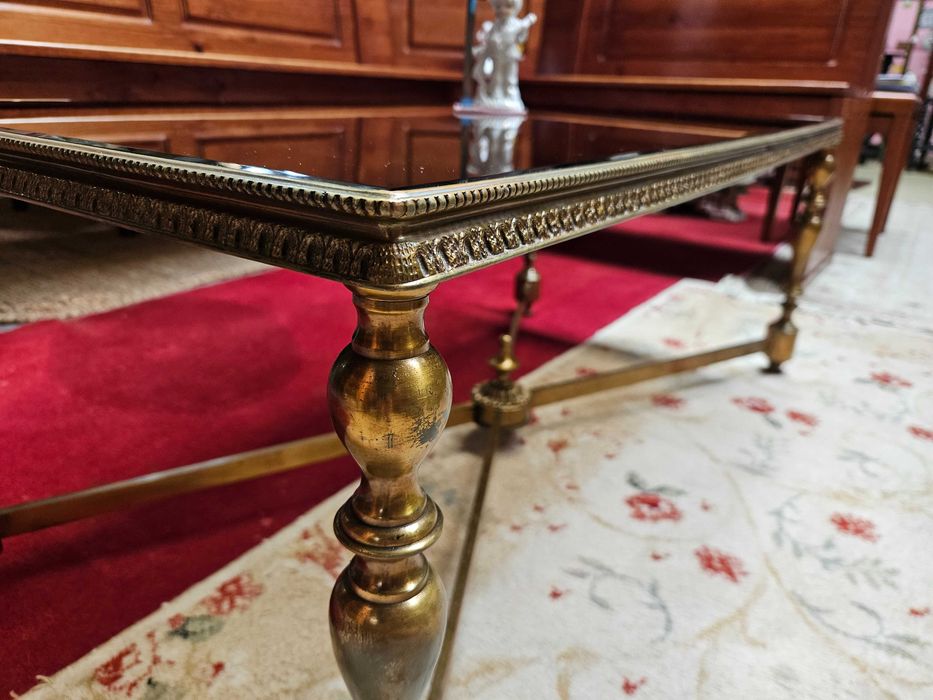 Mesa de centro em latão e vidro - óptimo estado geral