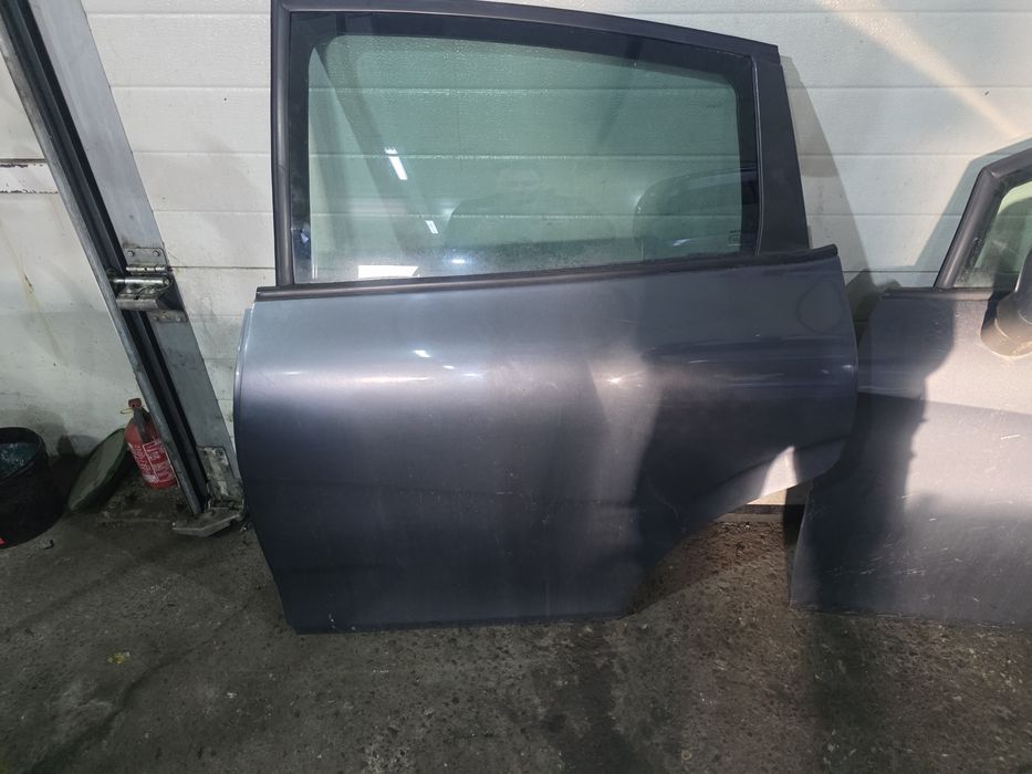 Seat Leon  2 Drzwi Lewe