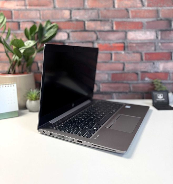 Ноутбук HP Zbook 14U G5·I7-8550U·16GB+SSD256·RADEON PRO WX 3100 2GB