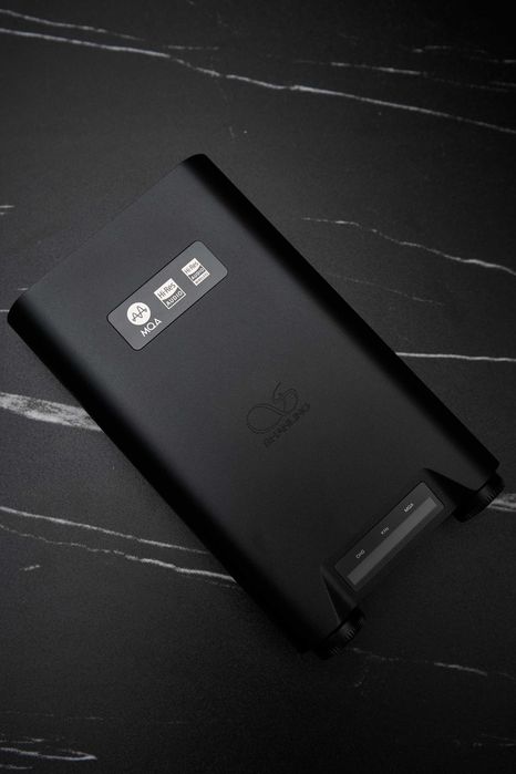 ЦАП Shanling H7 Portable DAC/AMP Black ЦАП и усилитель, DAC, HiRes, HiFi, IEM, плеер