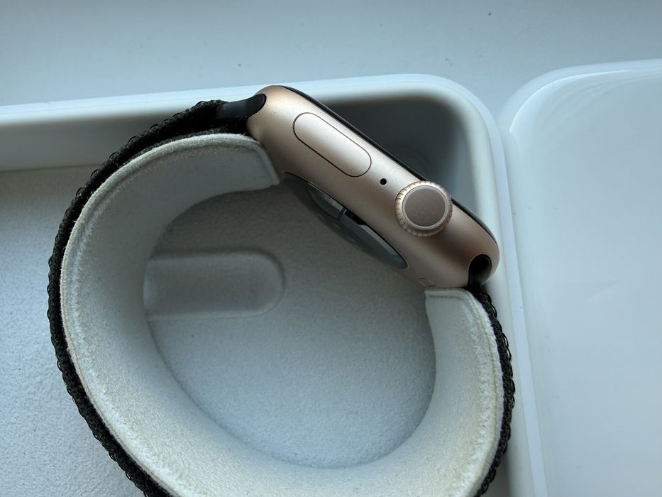Apple Watch 10 46mm Rose Gold 100%