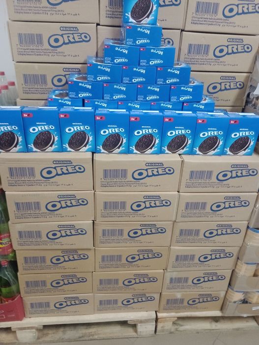 4 display ciastka Oreo zapraszamy