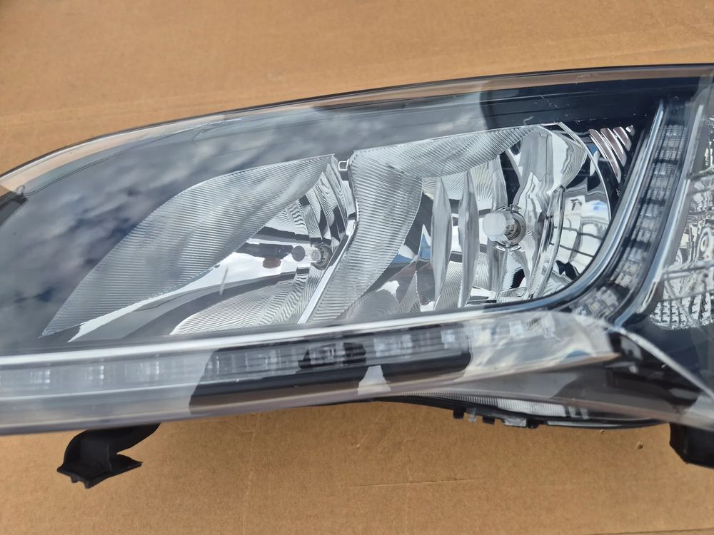alt