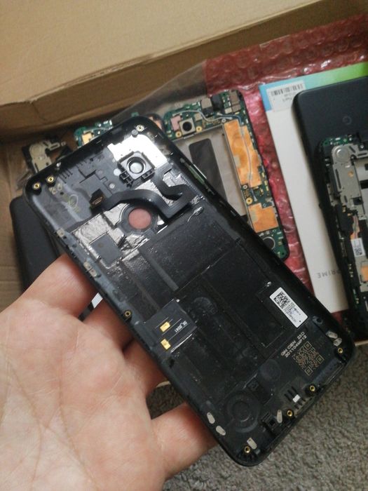 Запчастини до Google pixel 4A