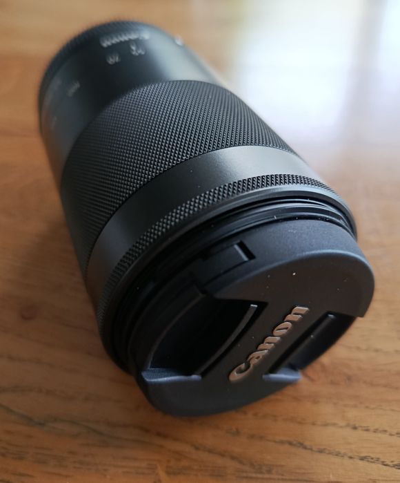 Aparat Canon  EOS M50