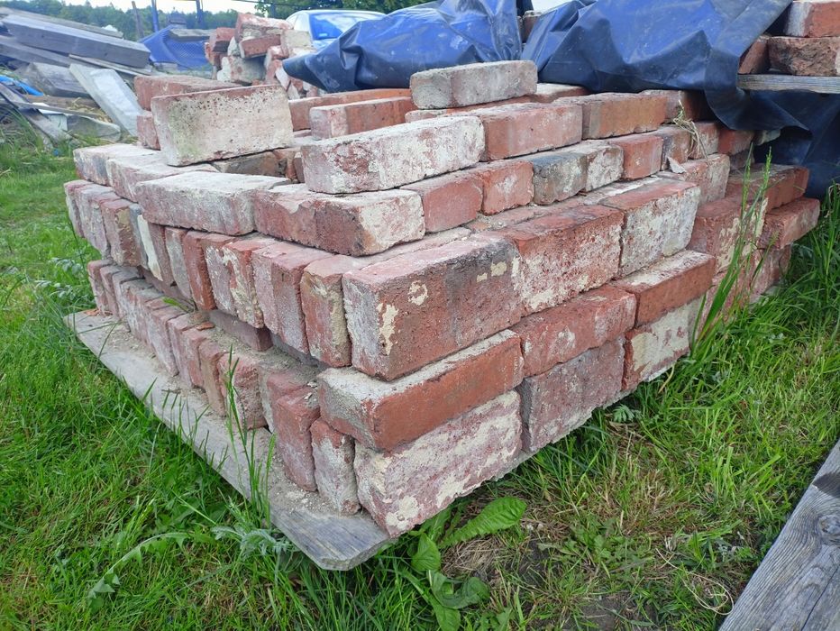 Cegła rozbiórkowa