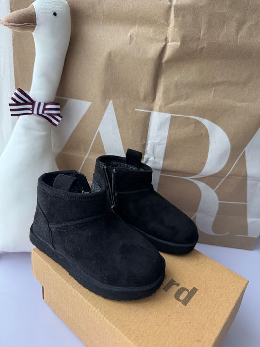 Уггі чорні zara розмір 22 устілка 14 см