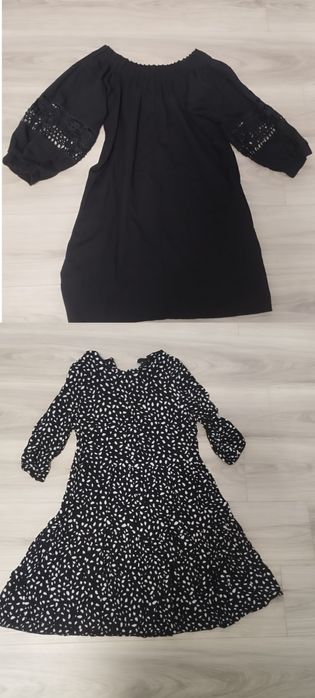 Величезний пакет  одягу на жінку.