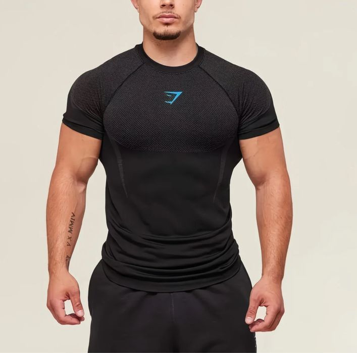 Рашгард GymShark