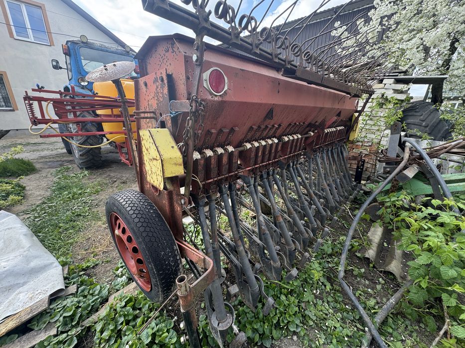 Продам зернову сівалку позняк