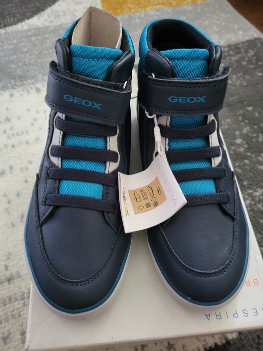 Jesienne Buty dla chłopca roz.33 Nowe Geox