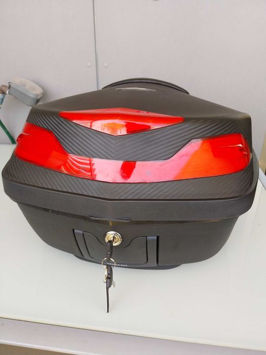 Top case mota Universal VEVOR 48 litros como nova