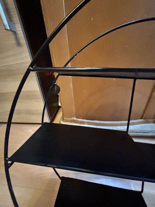 Okrągła półka scienna