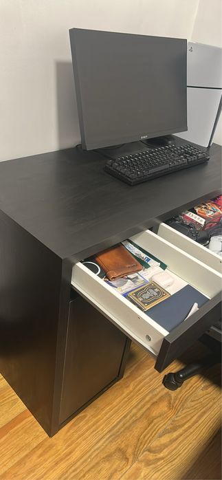Cama estante e secretaria