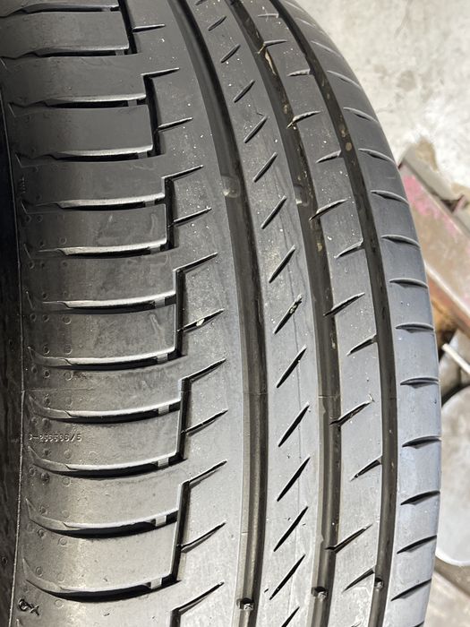 Pneus 235-55r19 Continental como novos