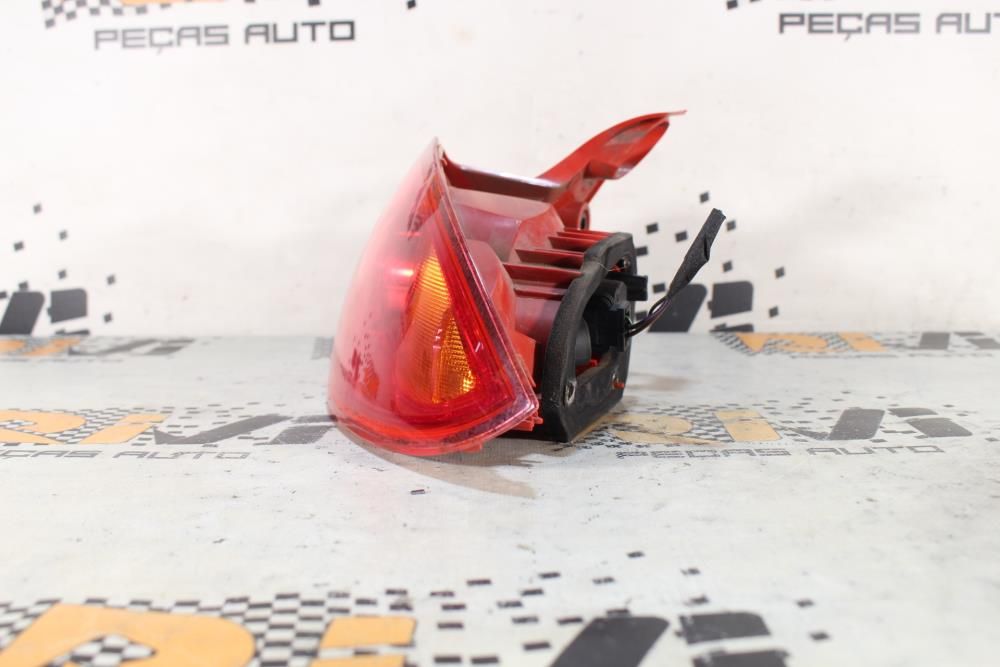 Farolim direito SEAT Leon (1P1)
