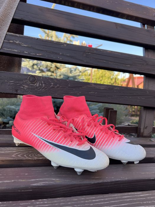 Футбольні копочки Nike