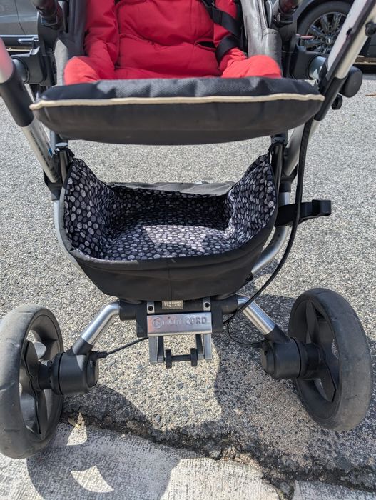 Carrinho bebé CONCORD NEO e Cadeira AUTO AIR vermelha
