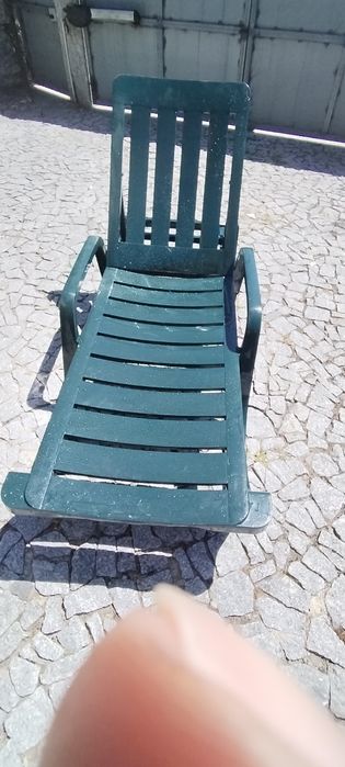 Espreguiçadeira de Piscina