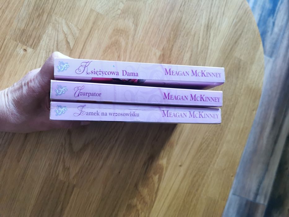 Meagan McKinney Zamek na wrzosowisku, Uzurpator, Księżycowa Dama