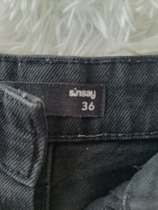 Krótkie spodenki jeans 36