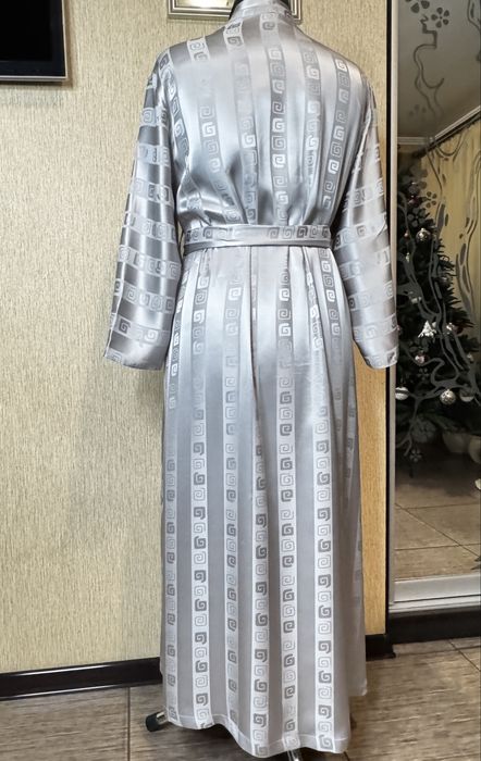 Шикарний халат на запах з поясом , халат- кімоно  graine d’ amour