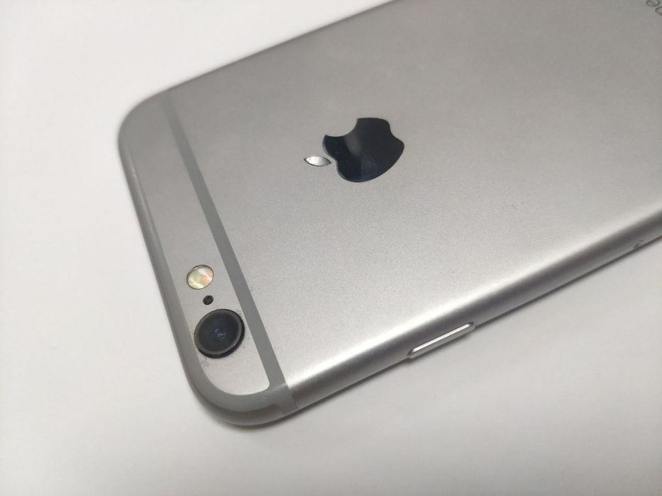 Телефон Apple iPhone 6s 64Gb